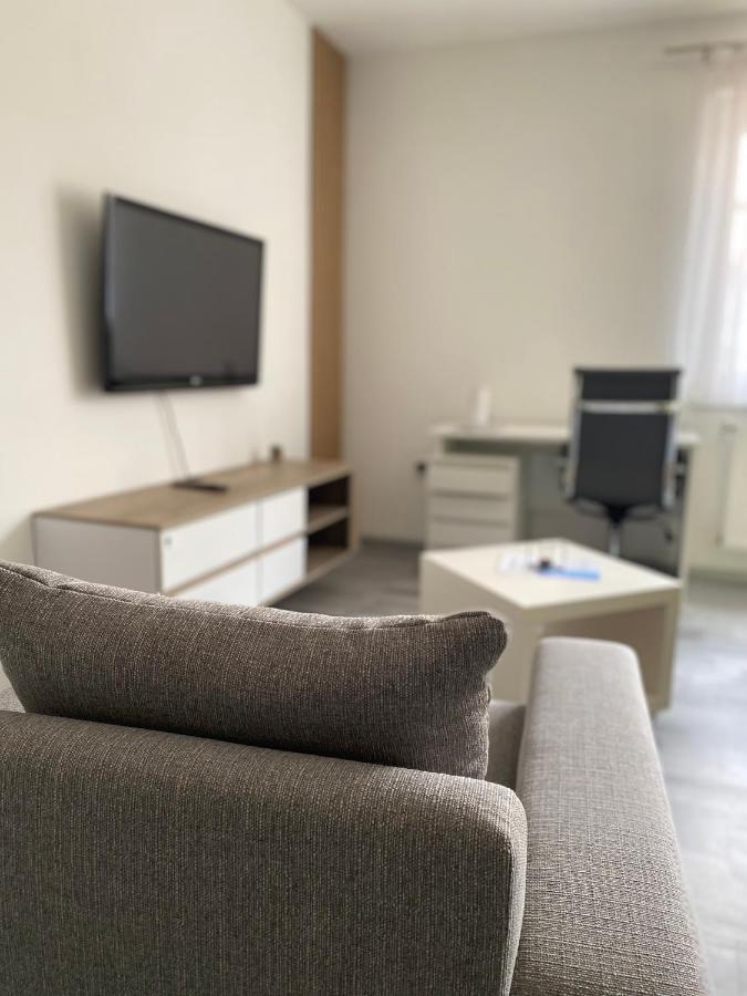 Central Apartments Мартин Экстерьер фото