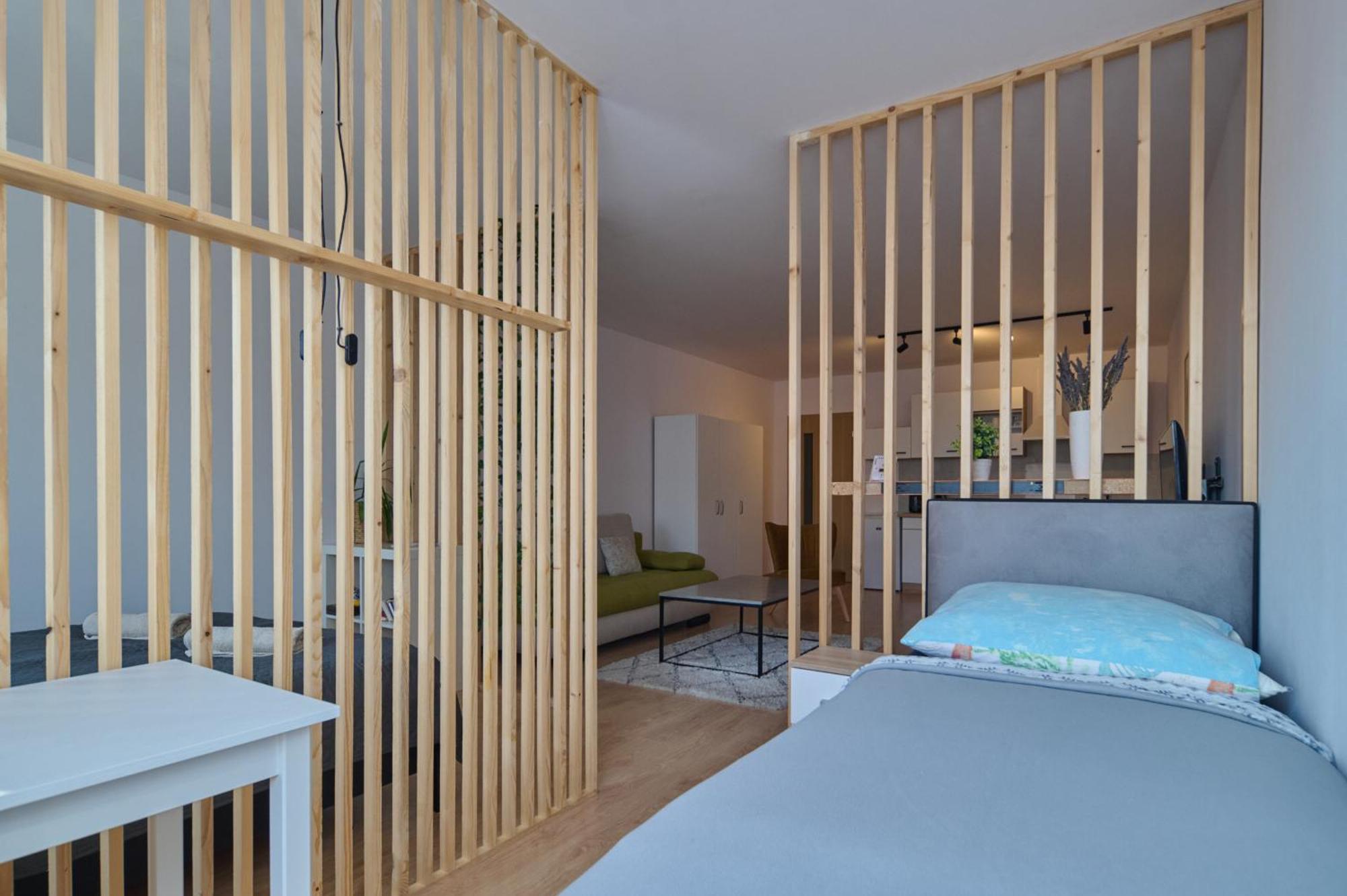 Central Apartments Мартин Экстерьер фото